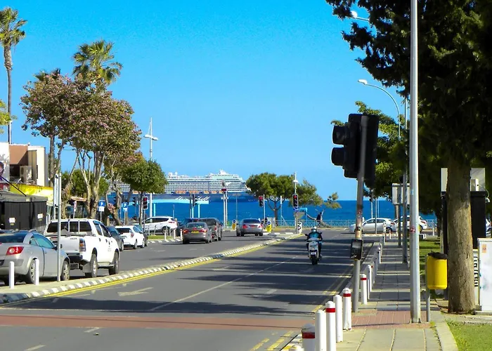 アパート Diana リマソール